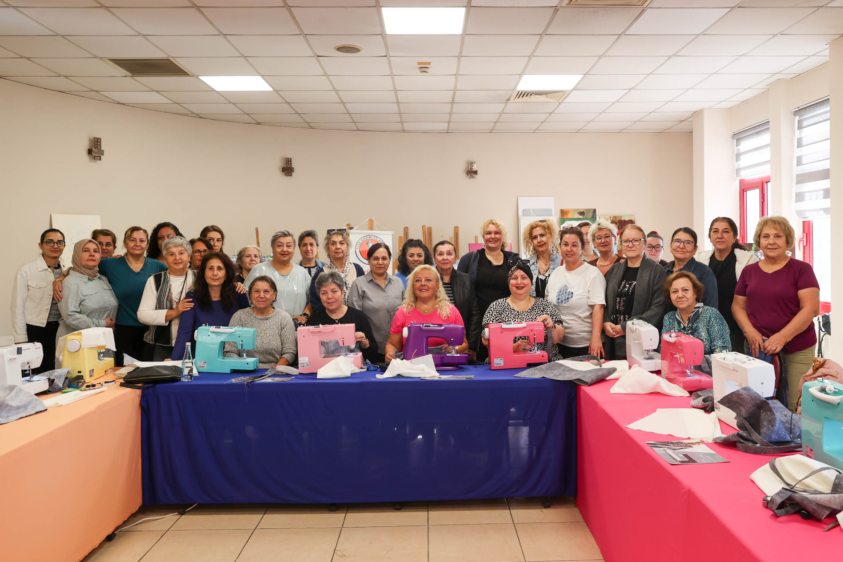 Kadın Emeği Gençlere Umut Oldu