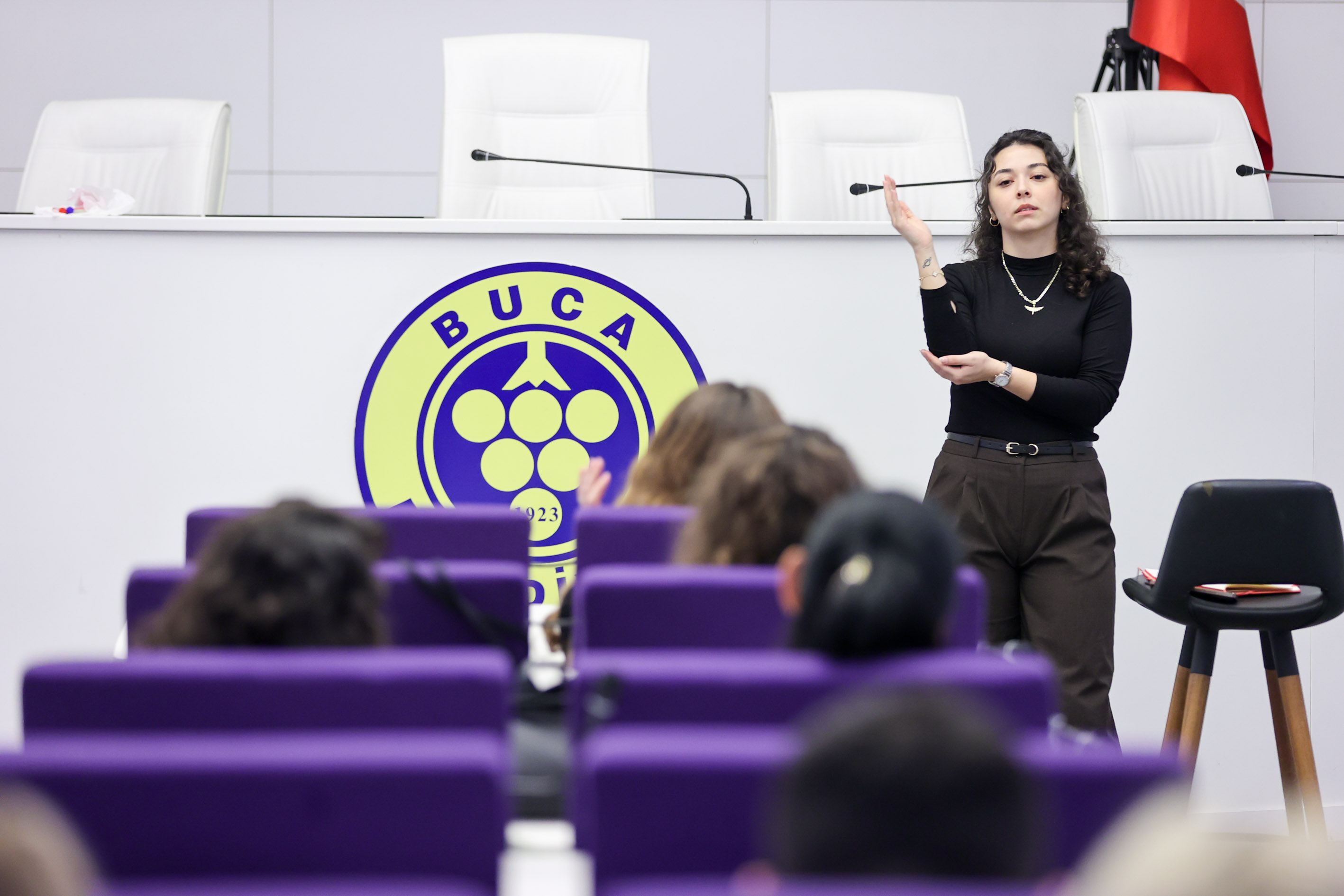 Buca Belediyesi'nden Engelsiz Hizmet İçin Önemli Adım