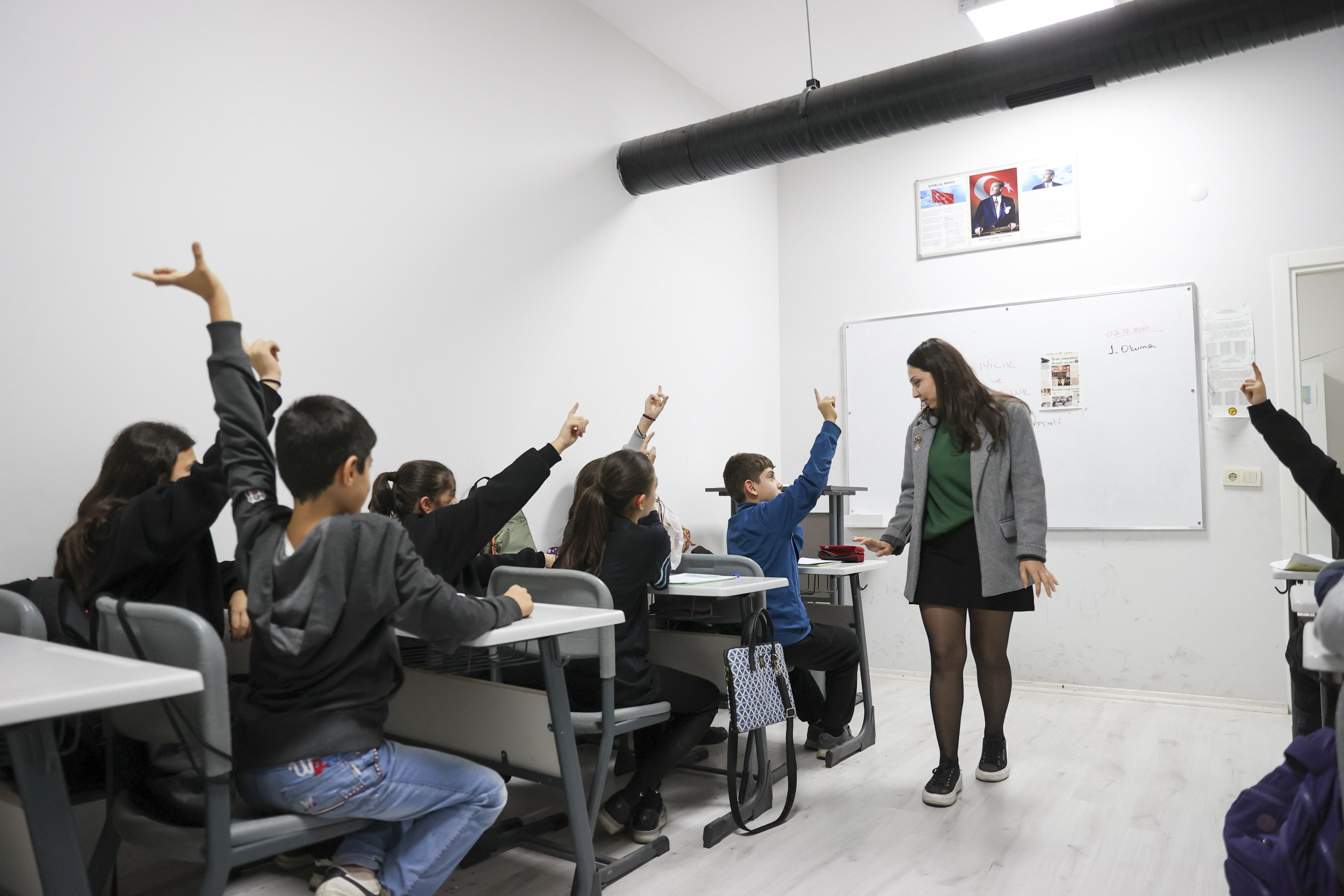 Buca Belediyesi’nden Gediz’de Ücretsiz Eğitim Seferberliği