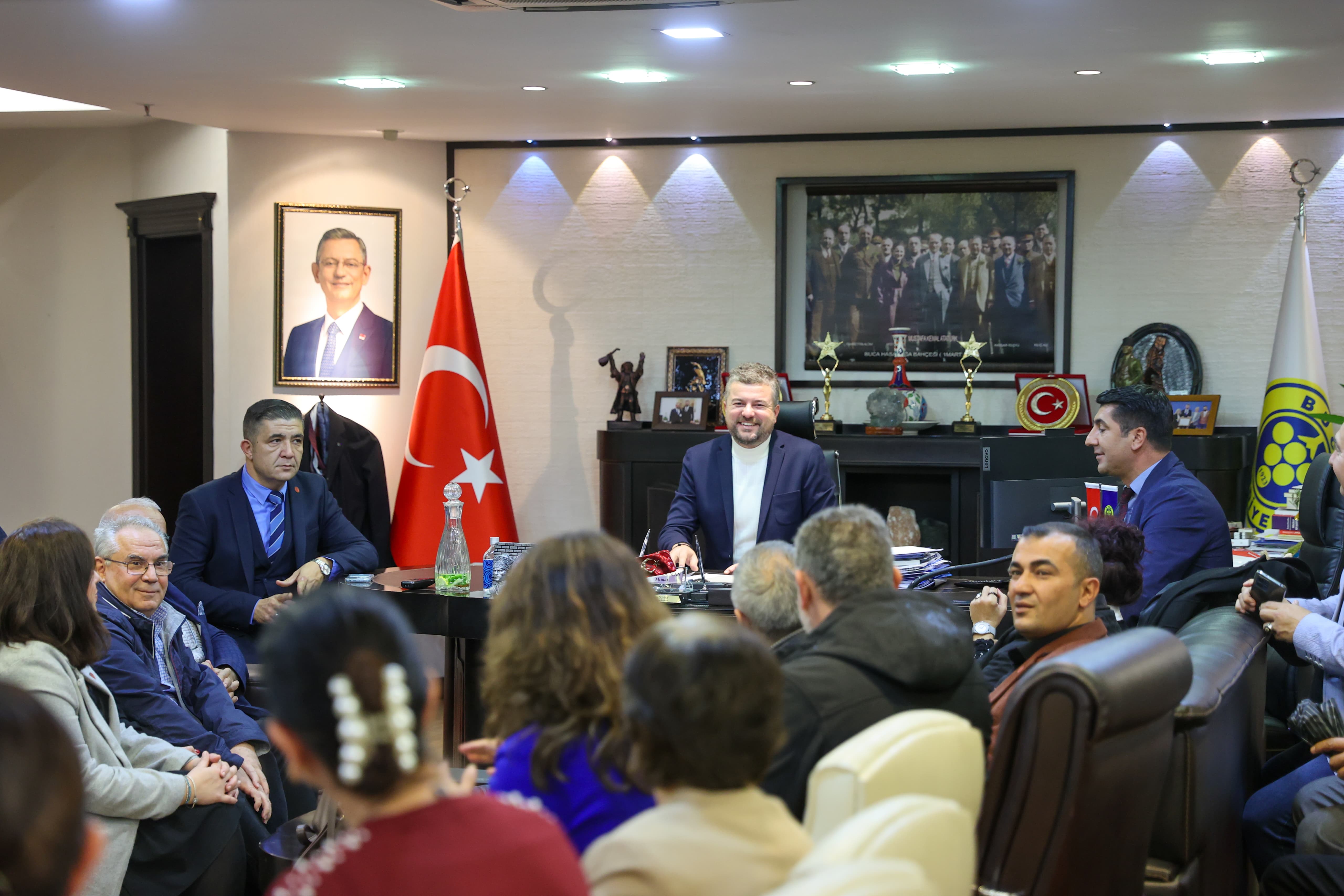 Bucalı muhtarlardan Başkan Görkem Duman’a topyekûn destek