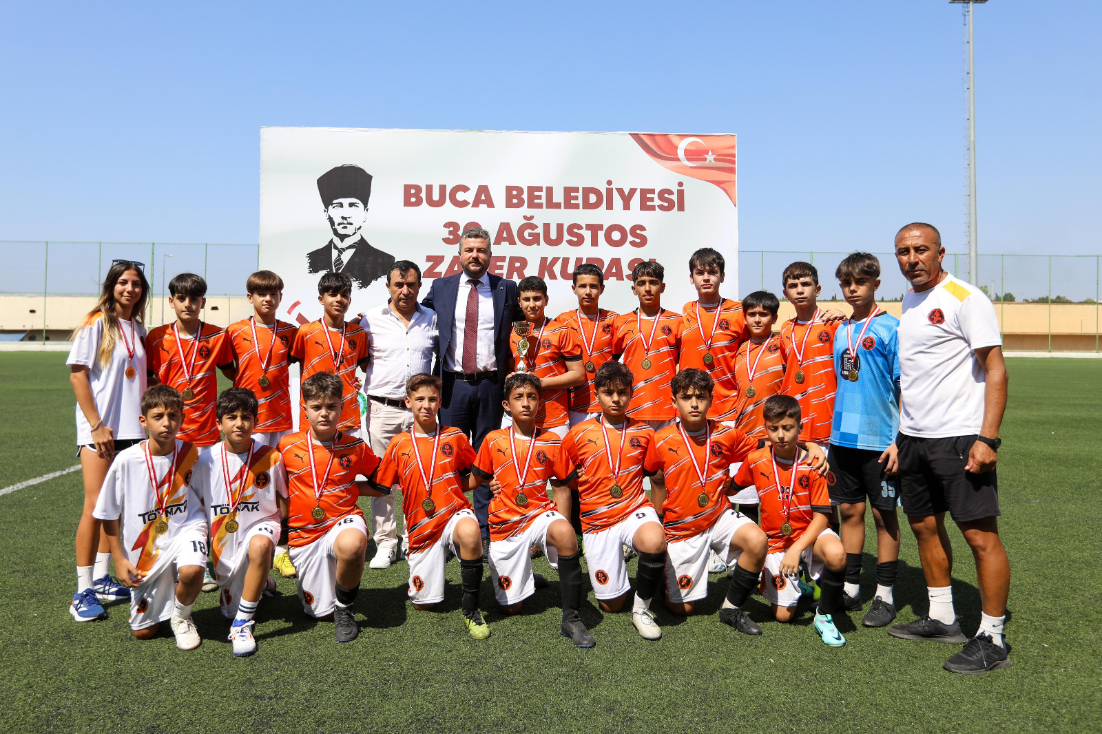 Bucalı Gençler Zafer Kupası İçin Mücadele Etti