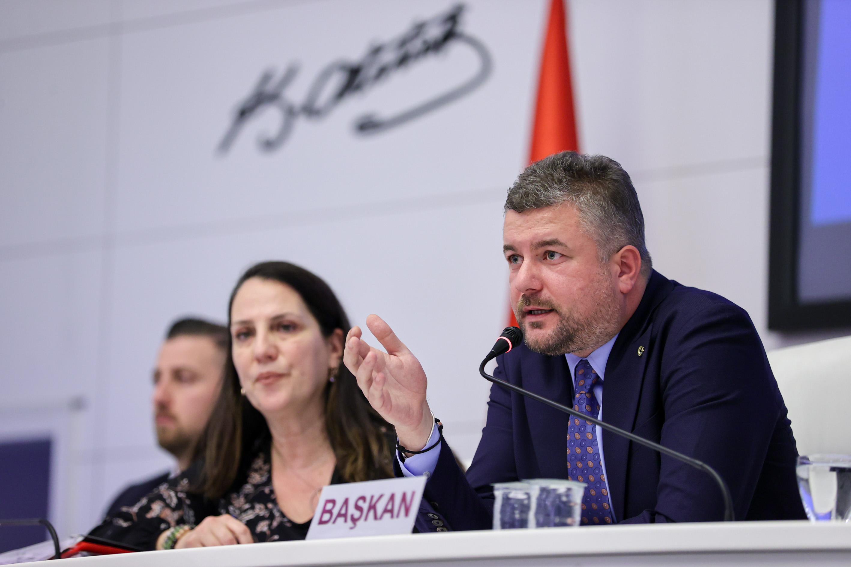 Başkan Görkem Duman'dan Sosyal Belediyecilik Vurgusu