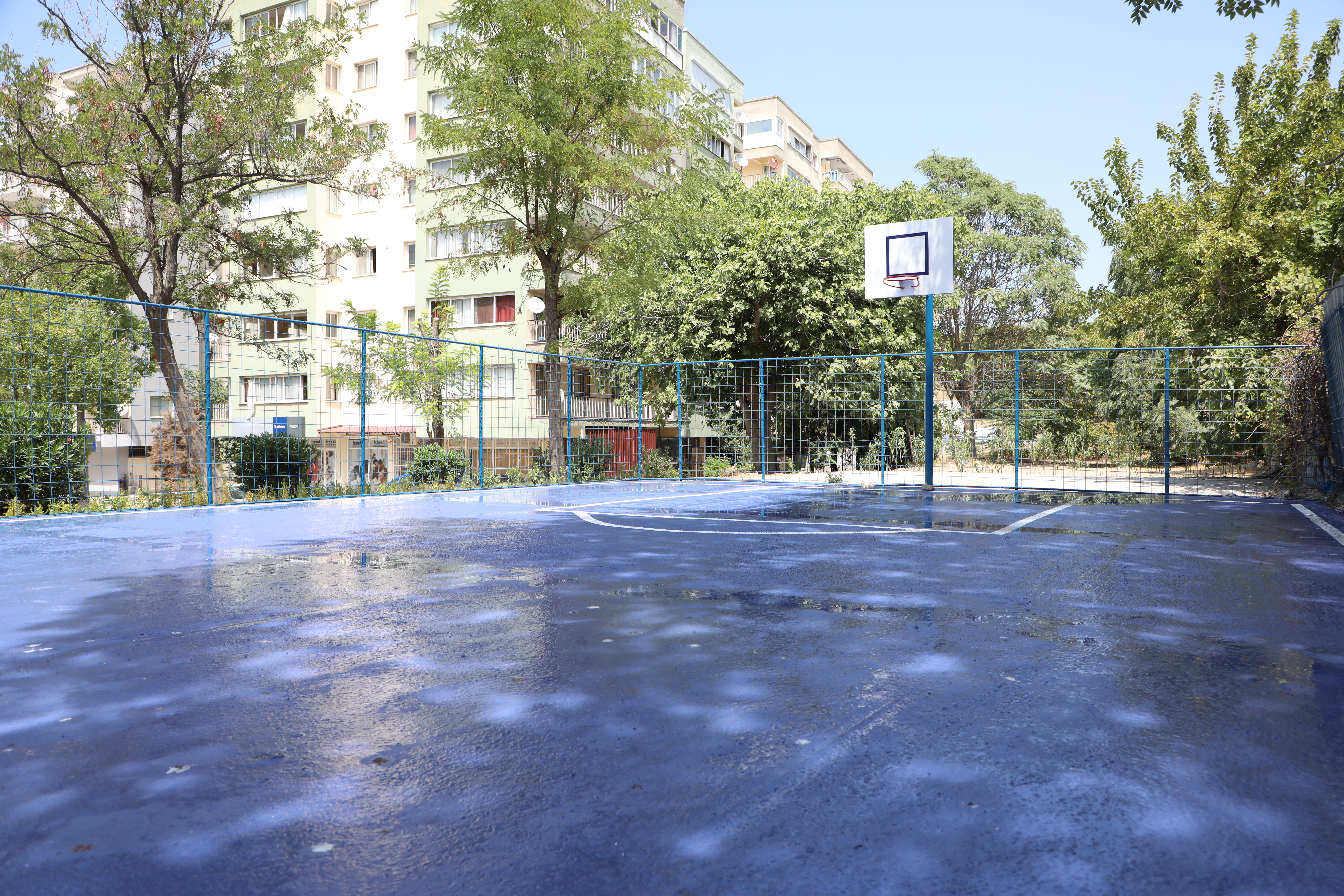 Adatepe Basketbol Sahası